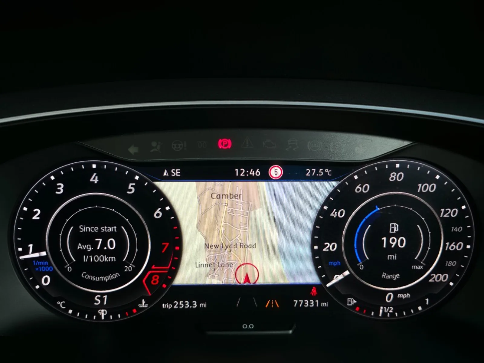 Vero cluster digitale Volkswagen Active Info Display con navigazione — foto autentica di un proprietario della community