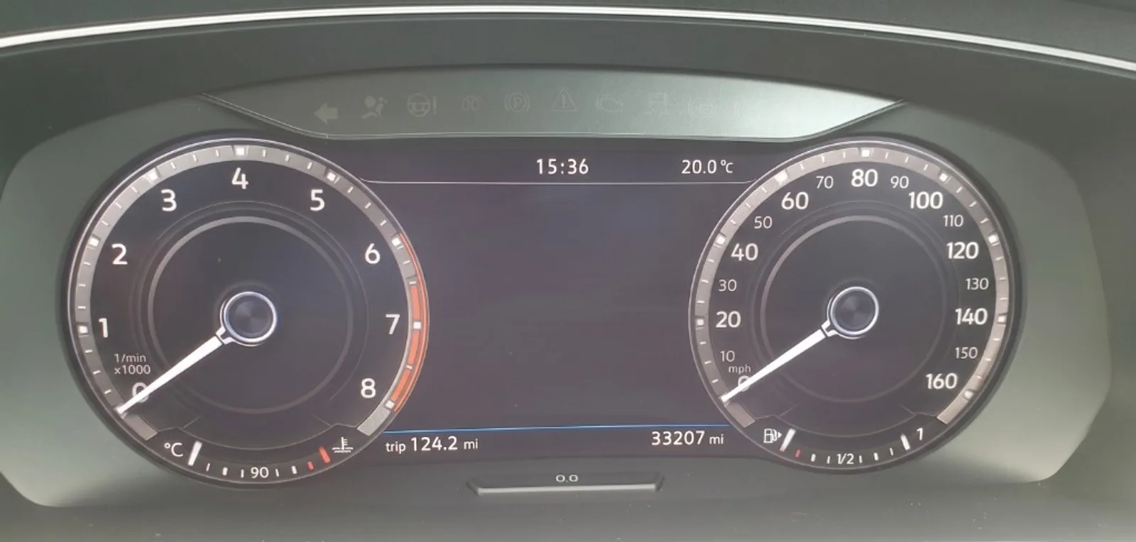 Quadro strumenti digitale Volkswagen Active Info Display di serie