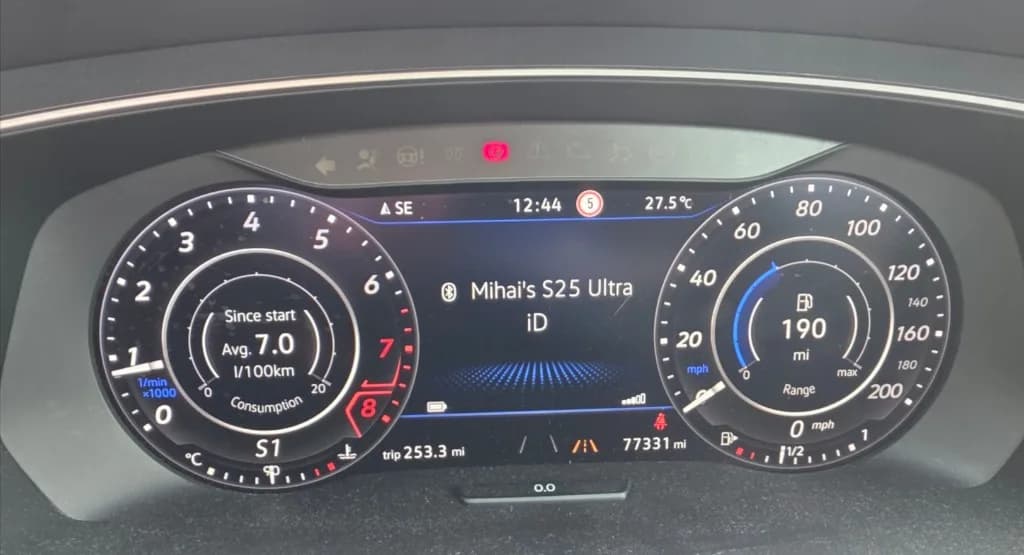 VW Tiguan AID cluster showing 7.0 l/100km average since start over 253.3 miles