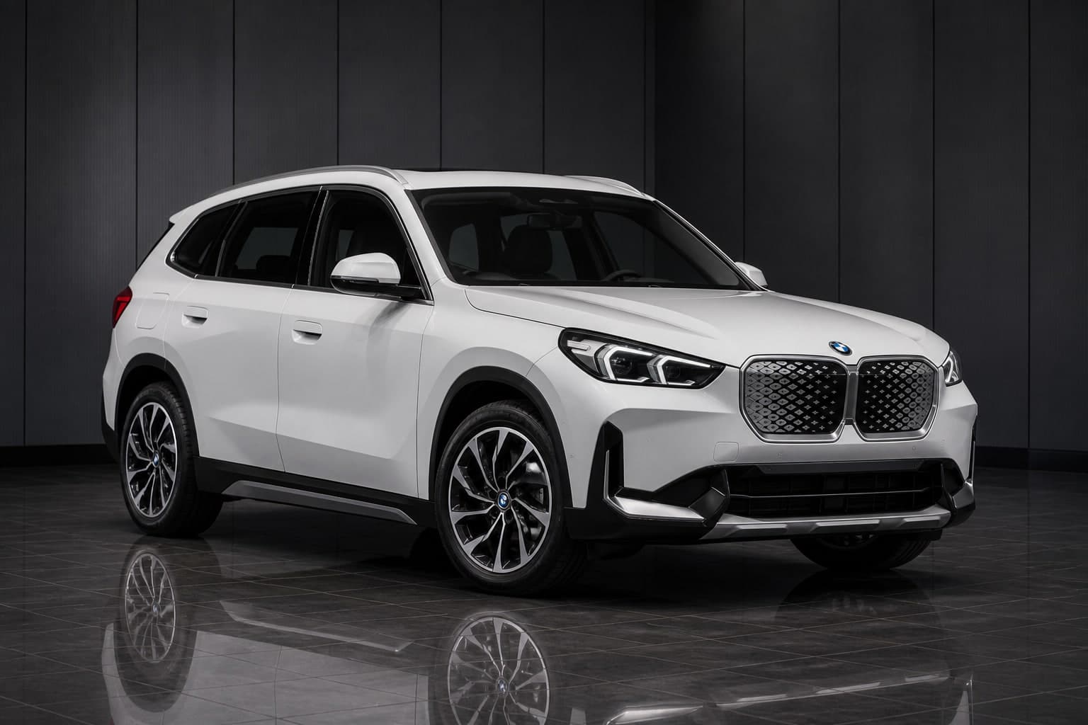BMW iX1